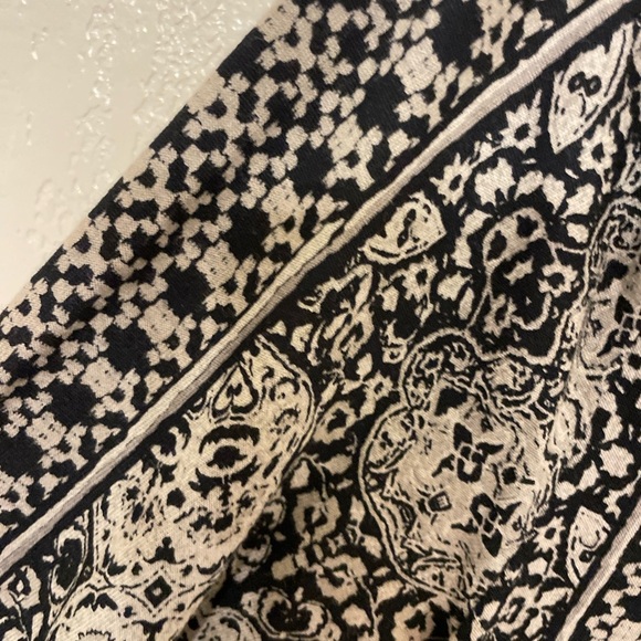 Lucky Brand Black Tan Midi Long Slv V neck Dress Pockets Tribal Boho Festival S - Picture 3 of 12